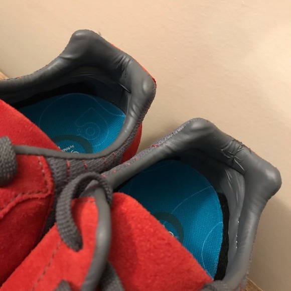 Gravis red suede sneakers - Picture 5 of 9